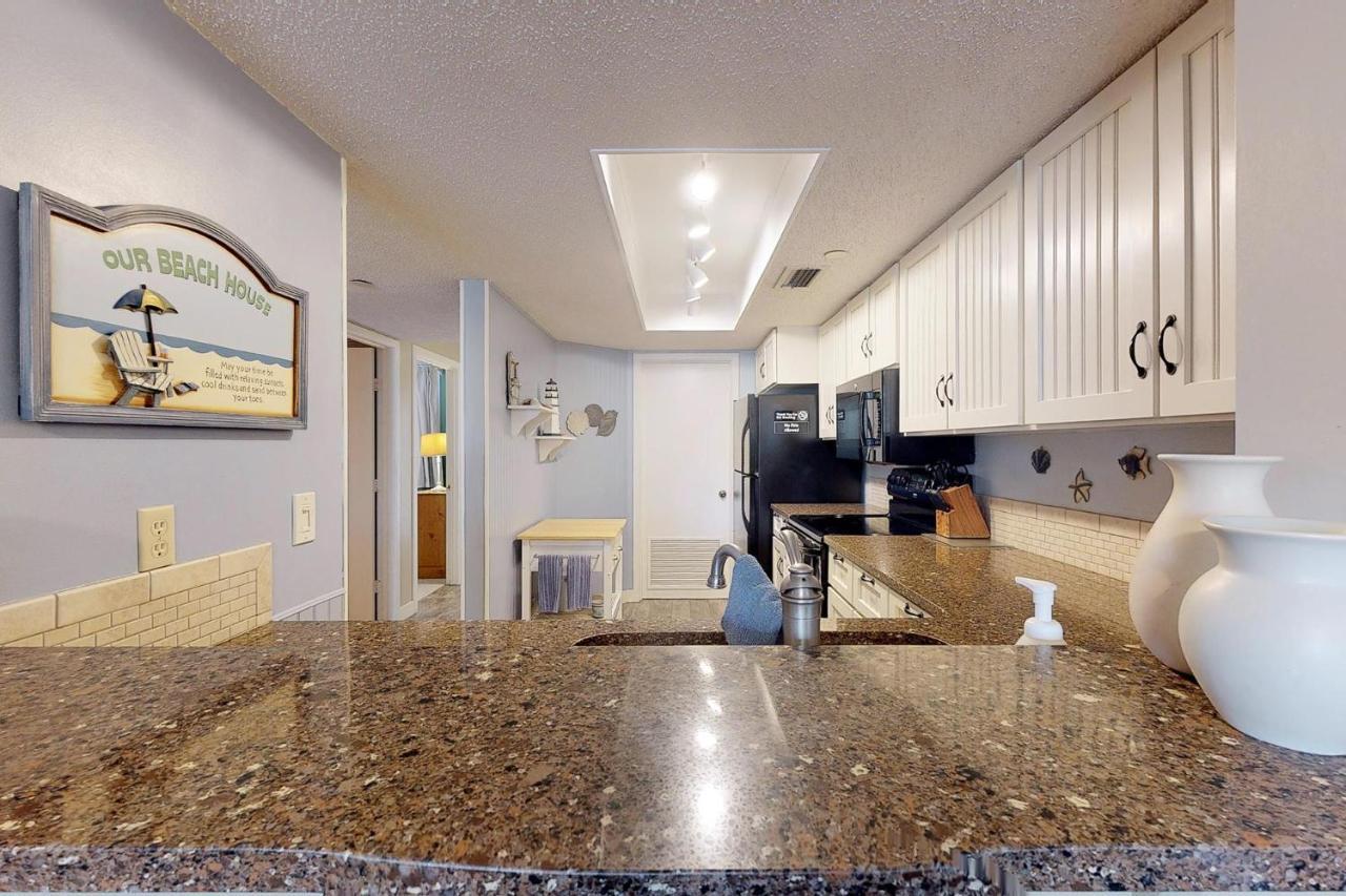 Вилла North Breakers - Unit 202, Wood Ave East End Экстерьер фото